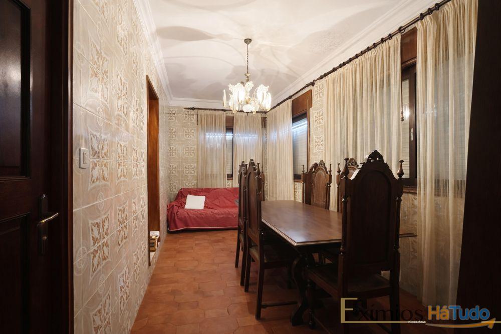 Moradia V3 com garagem para dois carros, em Beiriz Moradia V3 com garagem para dois carros, em Beiriz