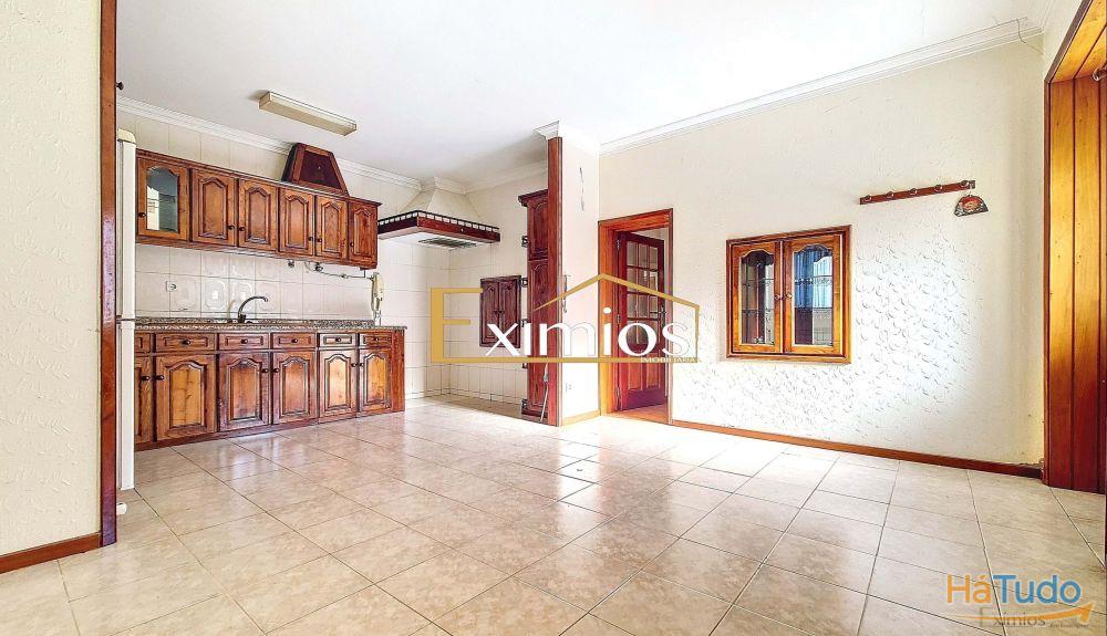 Moradia V3 com garagem para um carro, em Terroso Moradia V3 com garagem para um carro, em Terroso