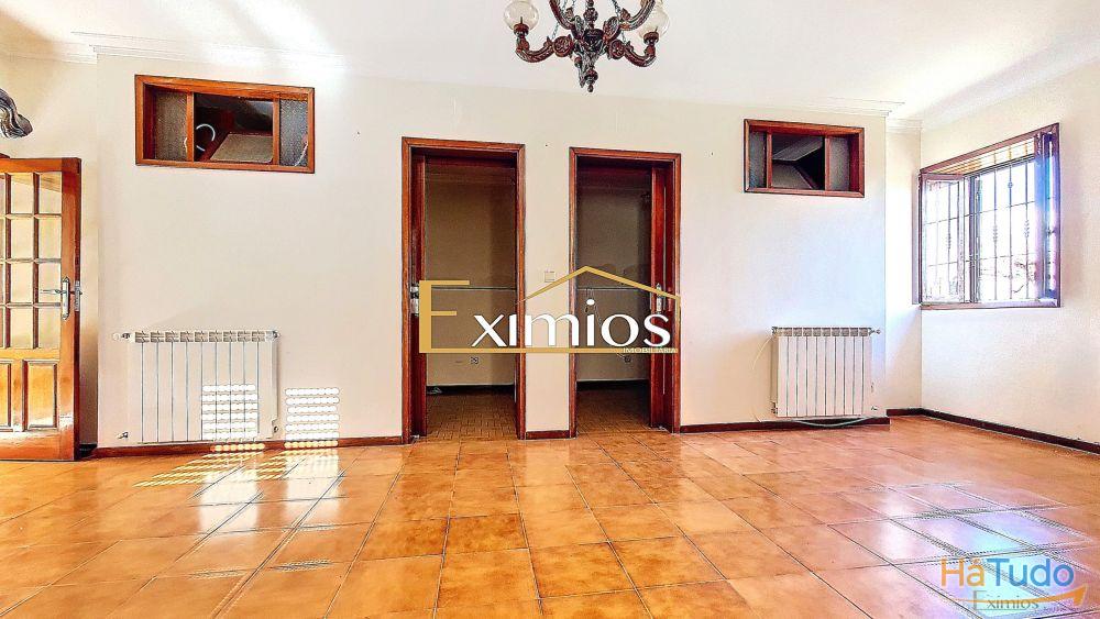 Moradia V3 com garagem para um carro, em Terroso Moradia V3 com garagem para um carro, em Terroso