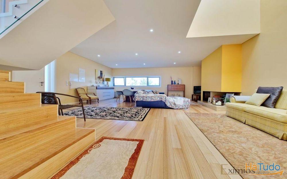 Moradia isolada V2+1 de arquitetura moderna, em Argivai Moradia isolada V2+1 de arquitetura moderna, em Argivai