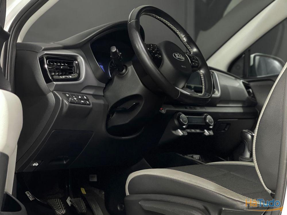 Kia Stonic 1.0 T-GDI Tech Kia Stonic 1.0 T-GDI Tech