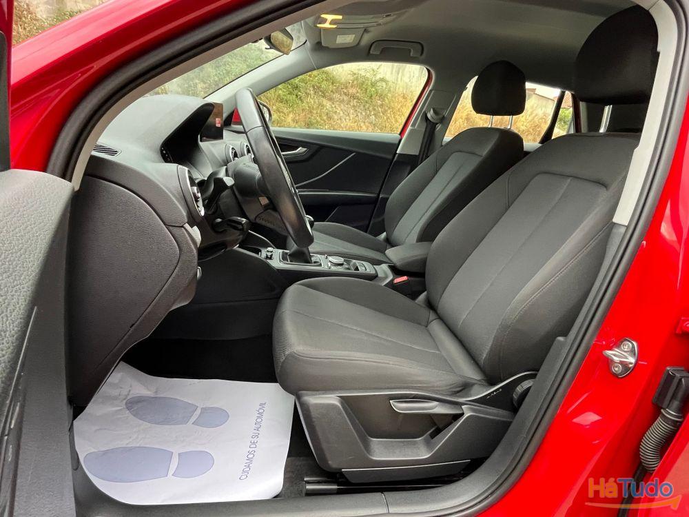 Audi Q2 30 TFSI Sport Audi Q2 30 TFSI Sport