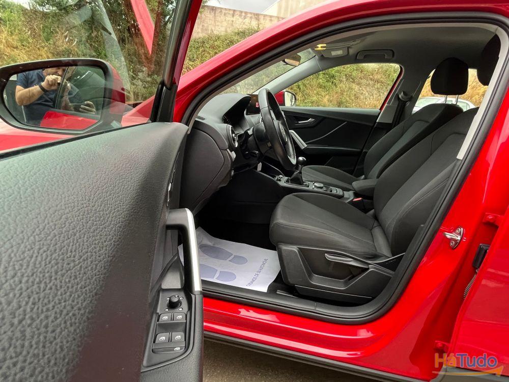 Audi Q2 30 TFSI Sport Audi Q2 30 TFSI Sport