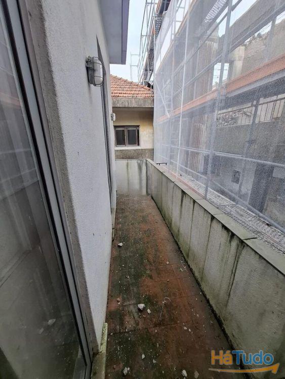 Vende se Prédio- Porto Vende se Prédio- Porto