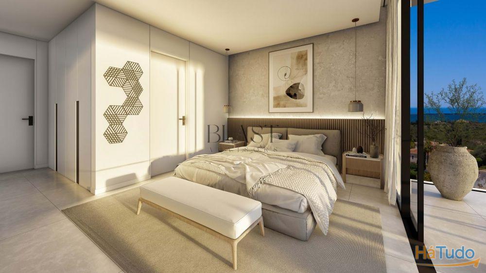 Apartamento T2 com 201m2 de área bruta, terraço, piscina, ginásio, exclusivo condomínio privado | Carvoeiro Algarve. Apartamento T2 com 201m2 de área bruta, terraço, piscina, ginásio, exclusivo condomínio privado | Carvoeiro Algarve.