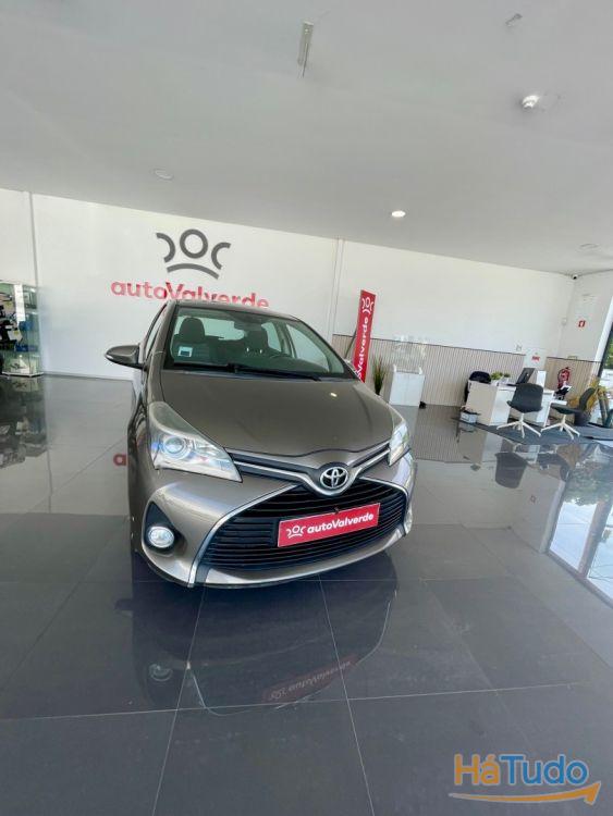 Toyota Yaris 1.0 VVT-i Comfort Toyota Yaris 1.0 VVT-i Comfort