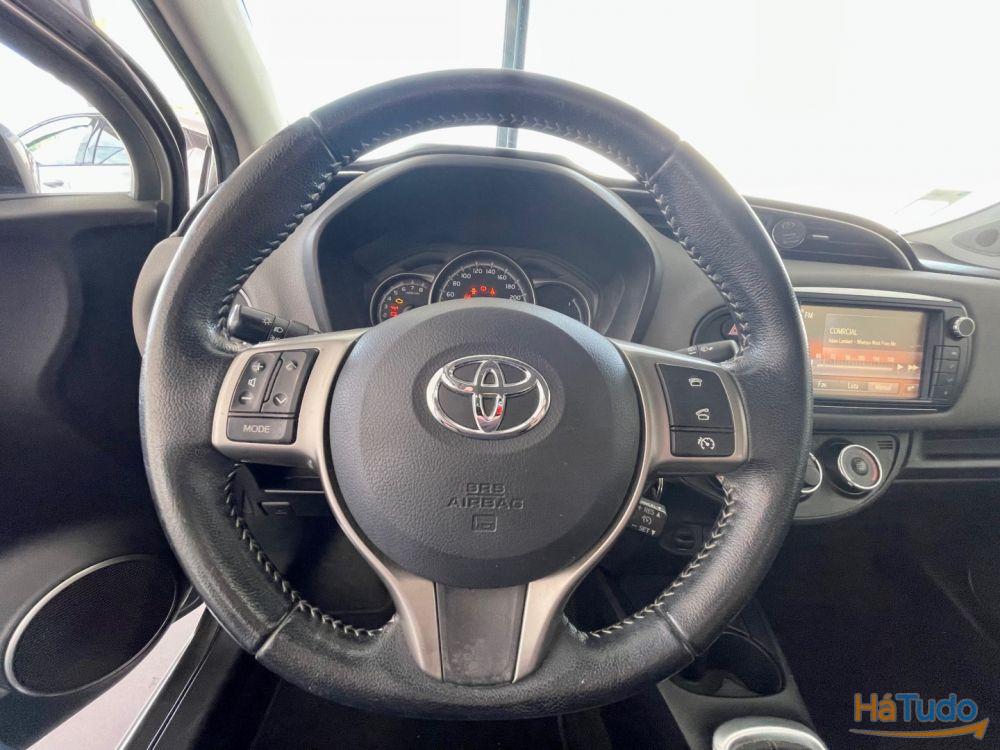 Toyota Yaris 1.0 VVT-i Comfort Toyota Yaris 1.0 VVT-i Comfort
