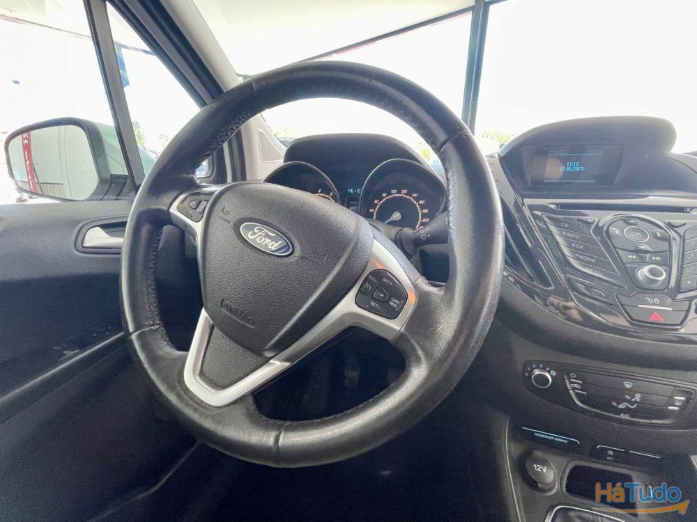 Ford Courier EcoBoost Titanium Ford Courier EcoBoost Titanium