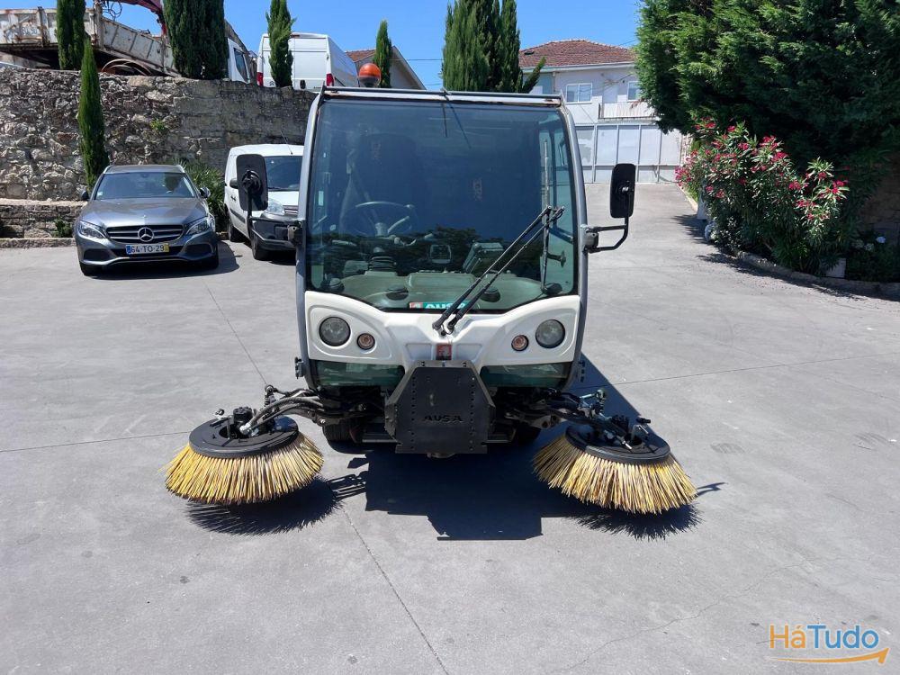 Ausa B200H B200H Ausa B200H B200H