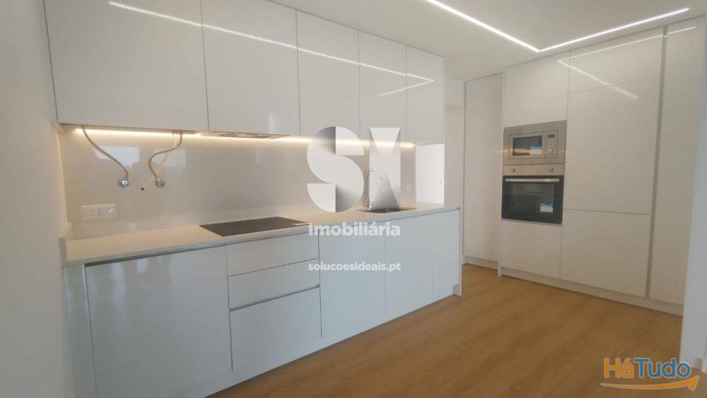 Moradia em Banda T3 1ª linha praia Moradia em Banda T3 1ª linha praia