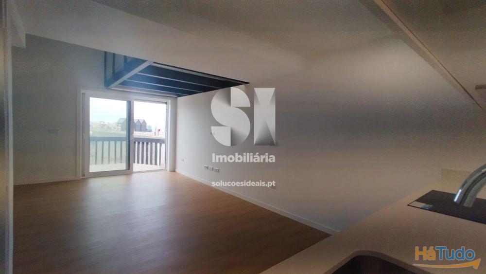 Moradia em Banda T3 1ª linha praia Moradia em Banda T3 1ª linha praia