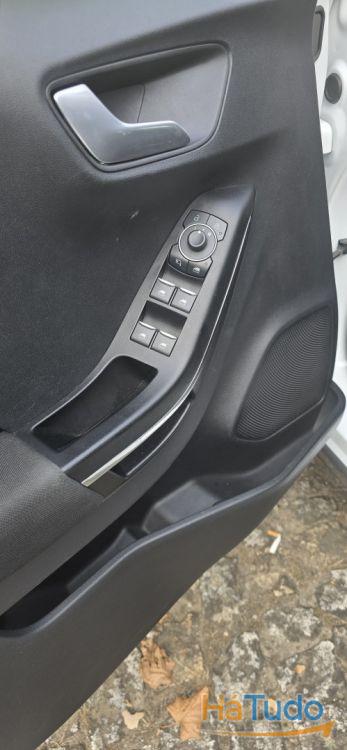 Ford Puma 1.0 EcoBoost MHEV ST-Line X Aut. Ford Puma 1.0 EcoBoost MHEV ST-Line X Aut.