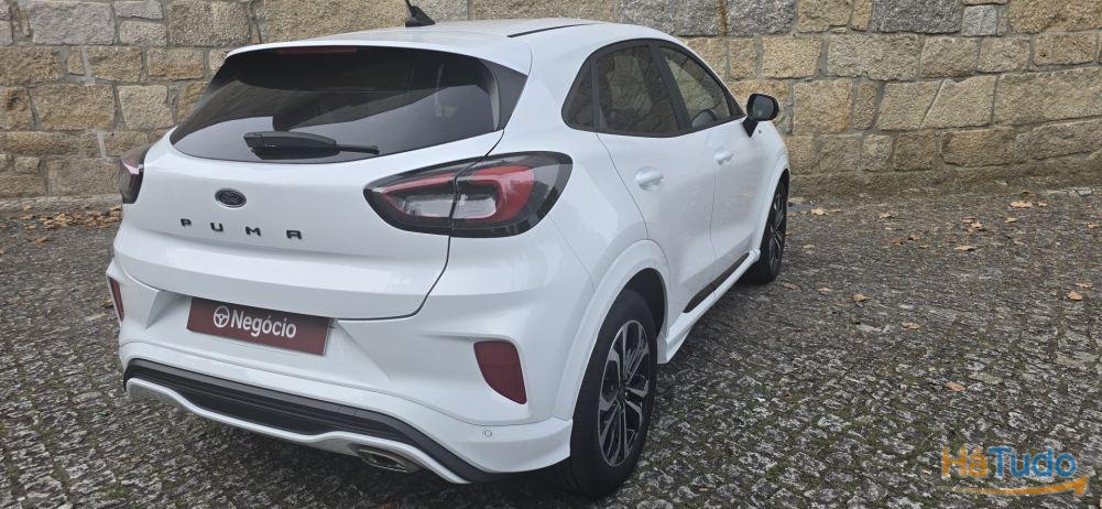 Ford Puma 1.0 EcoBoost MHEV ST-Line X Aut. Ford Puma 1.0 EcoBoost MHEV ST-Line X Aut.