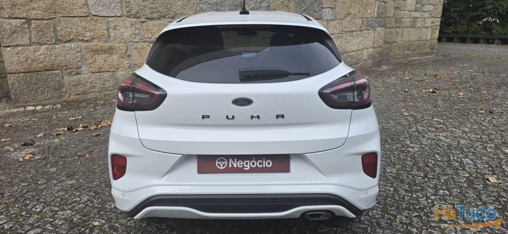 Ford Puma 1.0 EcoBoost MHEV ST-Line X Aut. Ford Puma 1.0 EcoBoost MHEV ST-Line X Aut.