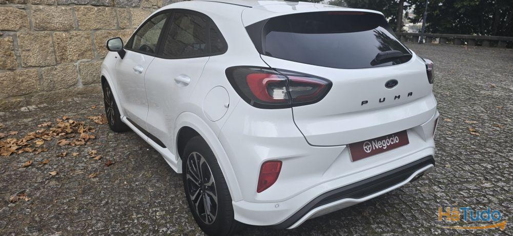 Ford Puma 1.0 EcoBoost MHEV ST-Line X Aut. Ford Puma 1.0 EcoBoost MHEV ST-Line X Aut.