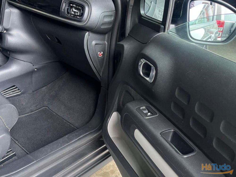 Citroën C3 1.2 PureTech Plus Citroën C3 1.2 PureTech Plus