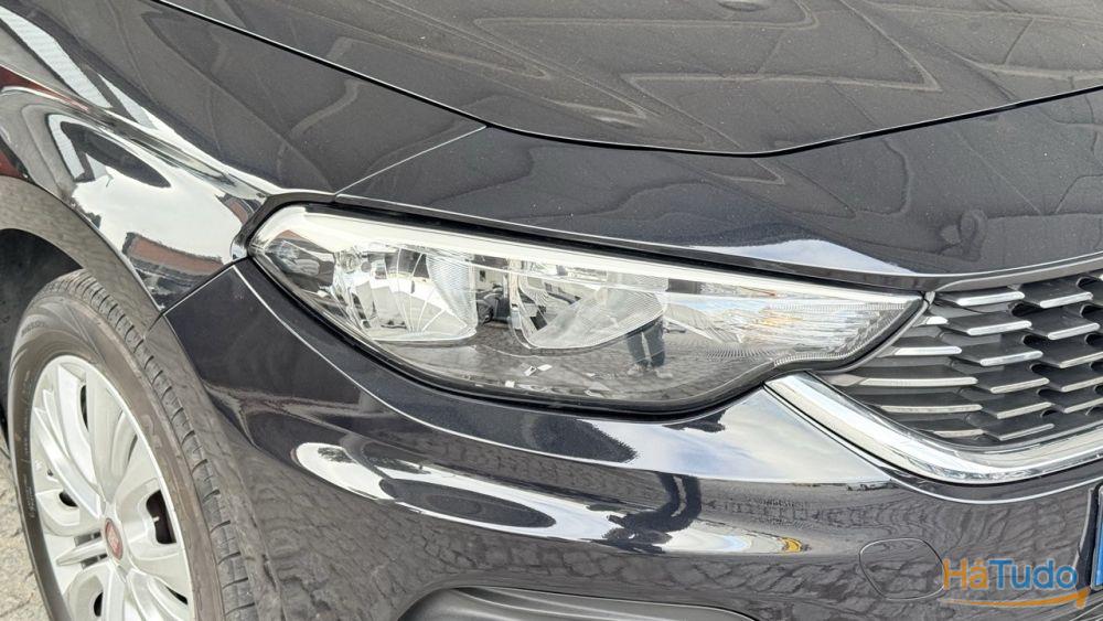 Fiat Tipo Sedan 1.4 Easy Fiat Tipo Sedan 1.4 Easy