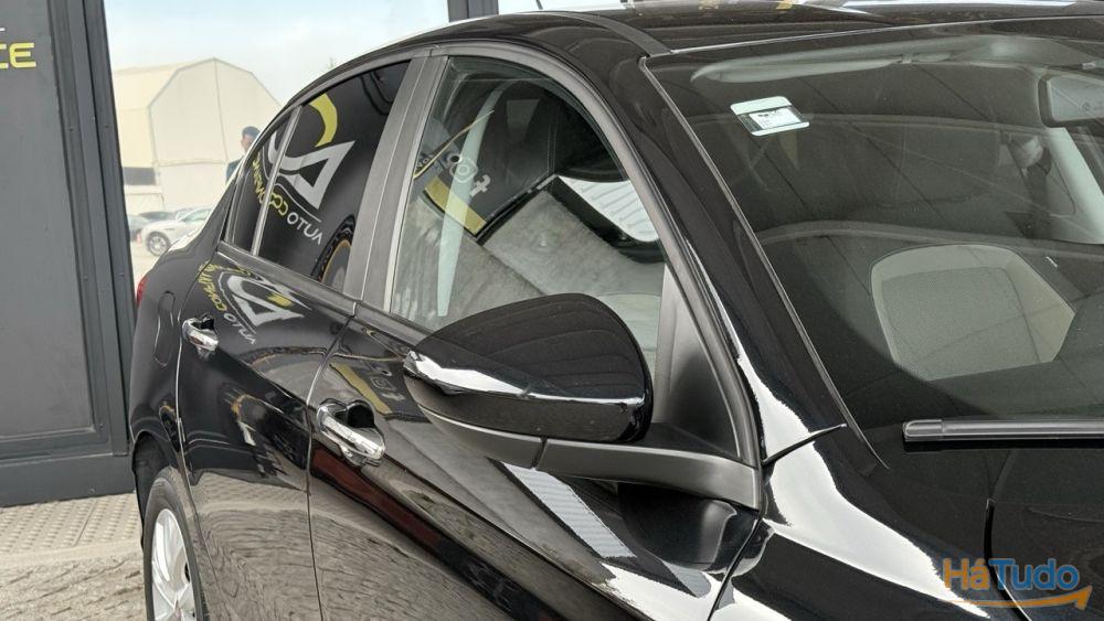 Fiat Tipo Sedan 1.4 Easy Fiat Tipo Sedan 1.4 Easy