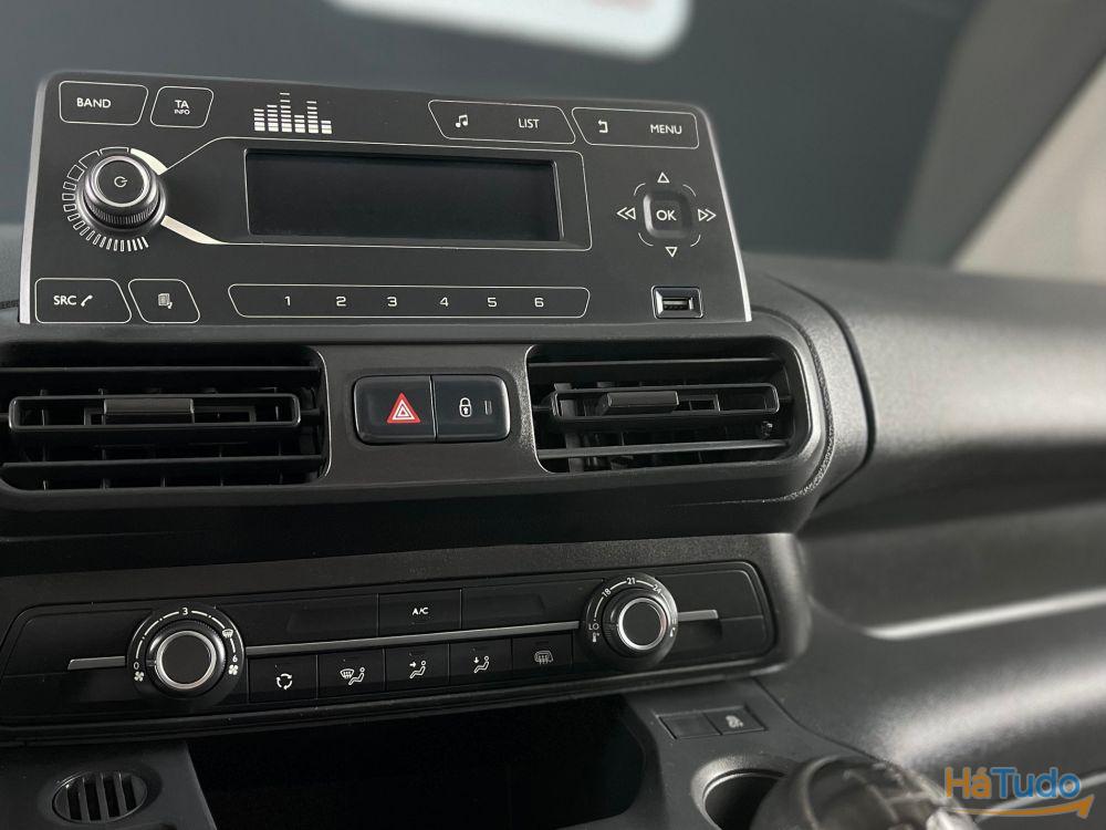 Peugeot Partner 1.6 BlueHDi L1 Pro Peugeot Partner 1.6 BlueHDi L1 Pro