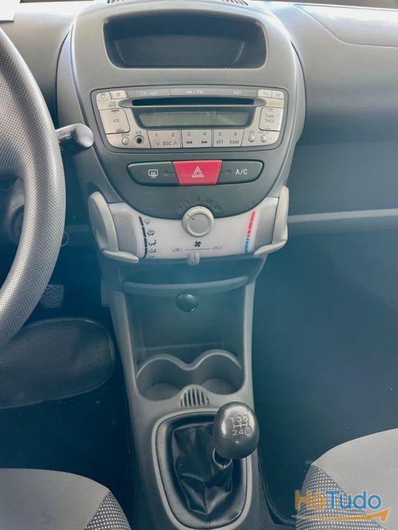 Peugeot 107 1.0 Urban Peugeot 107 1.0 Urban