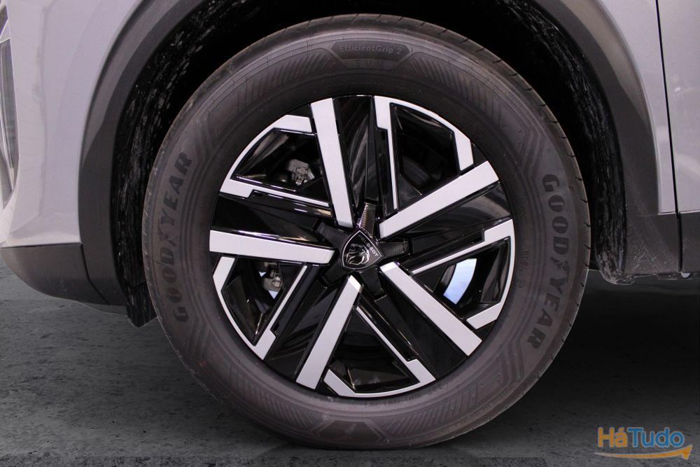 Peugeot e-2008 50 kWh Active Peugeot e-2008 50 kWh Active