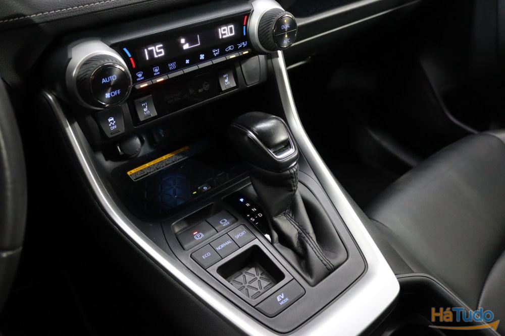 Toyota RAV4 2.5 HDF Exclusive Toyota RAV4 2.5 HDF Exclusive