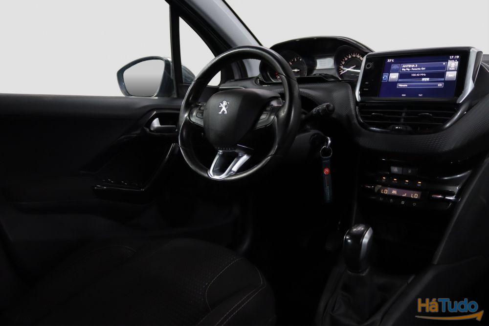 Peugeot 208 1.2 VTi SE Style Peugeot 208 1.2 VTi SE Style