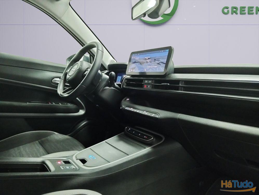 Jeep Avenger LONGITUDE 51 kWh Jeep Avenger LONGITUDE 51 kWh