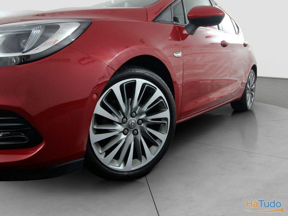 Opel Astra 1.2 T Ultimate S/S Opel Astra 1.2 T Ultimate S/S