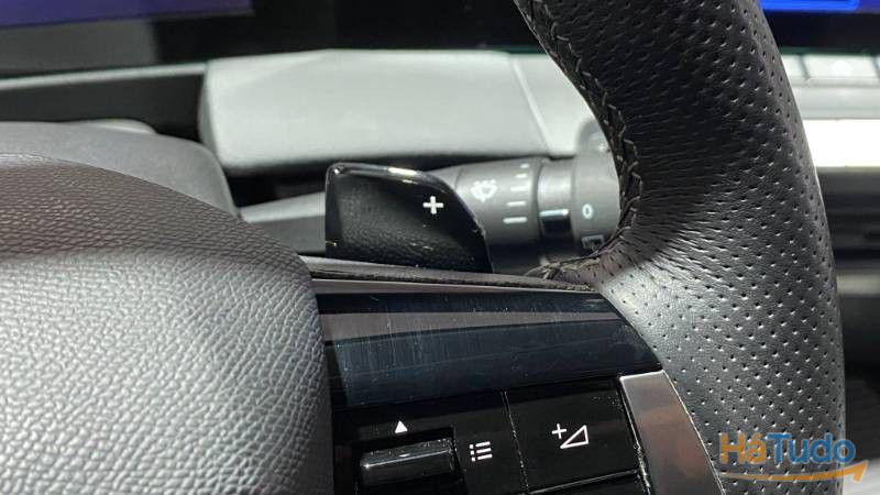 Opel Astra 1.5 D Elegance Aut. Opel Astra 1.5 D Elegance Aut.