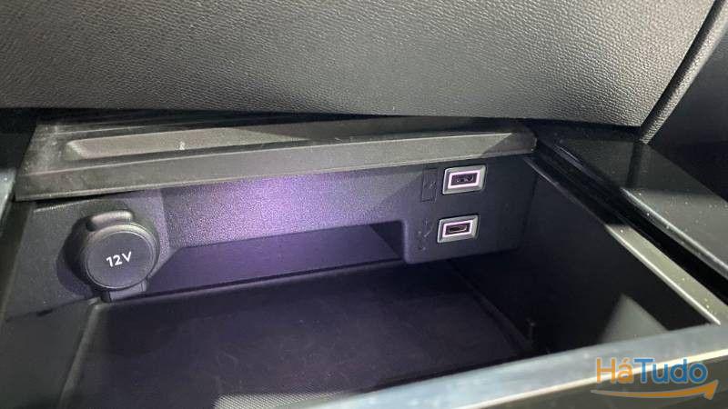 Opel Astra 1.5 D Elegance Aut. Opel Astra 1.5 D Elegance Aut.