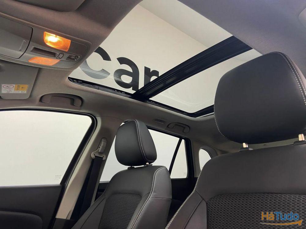 Suzuki S-Cross 1.4T S3 4WD Mild Hybrid Suzuki S-Cross 1.4T S3 4WD Mild Hybrid