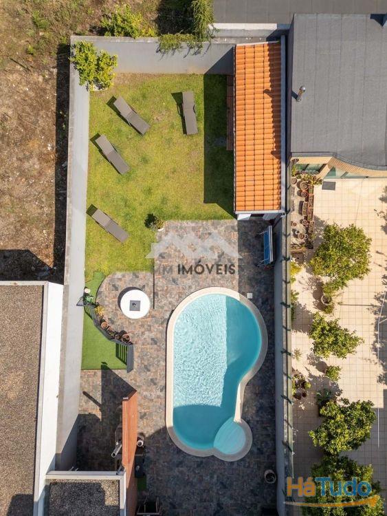 Moradia T3+1 | Maia | Piscina | Terraço | Jardim | Box Fechada Moradia T3+1 | Maia | Piscina | Terraço | Jardim | Box Fechada