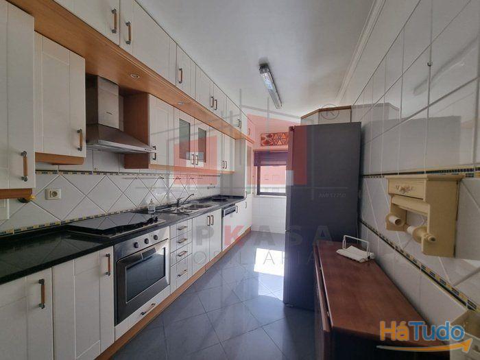 Apartamento T3 - Prior Velho Apartamento T3 - Prior Velho