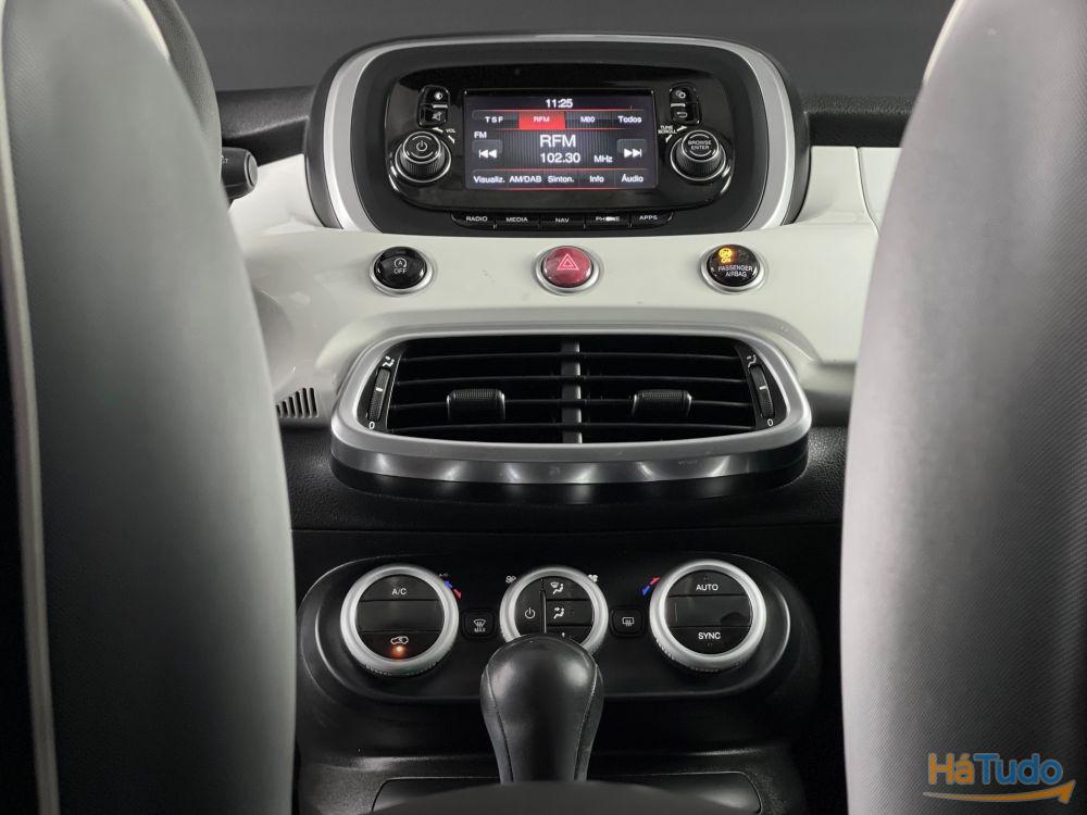 Fiat 500X 1.6 MJ Lounge DCT S&S Fiat 500X 1.6 MJ Lounge DCT S&S