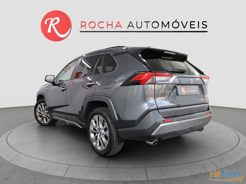 Toyota RAV4 2.5 HDF Exclusive Toyota RAV4 2.5 HDF Exclusive