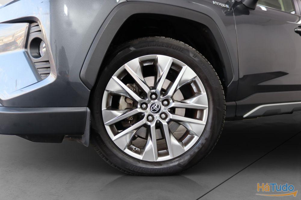 Toyota RAV4 2.5 HDF Exclusive Toyota RAV4 2.5 HDF Exclusive