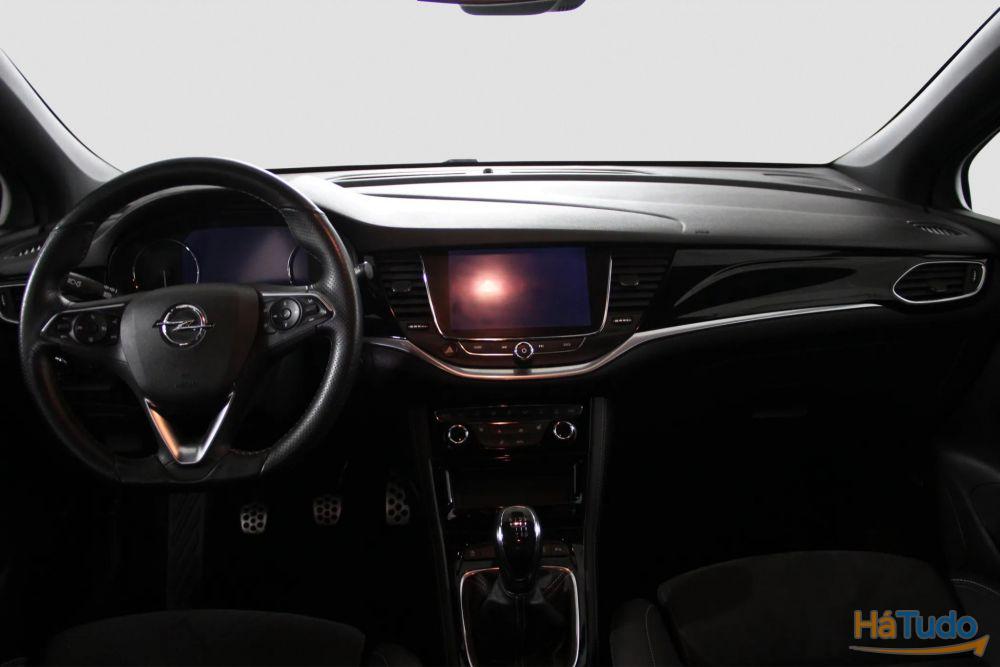 Opel Astra 1.2 T Ultimate S/S Opel Astra 1.2 T Ultimate S/S