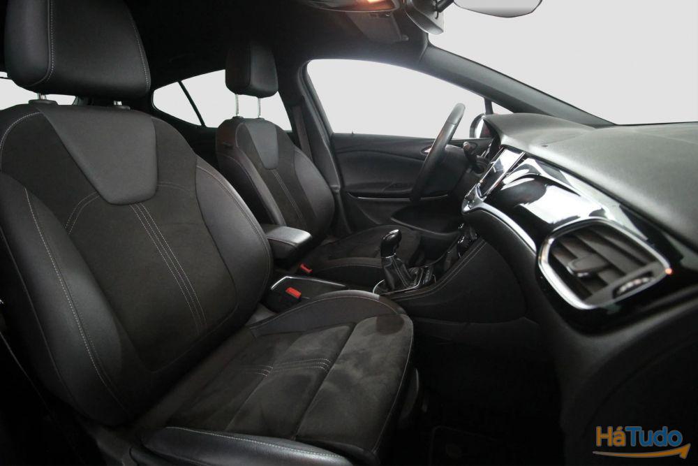 Opel Astra 1.2 T Ultimate S/S Opel Astra 1.2 T Ultimate S/S