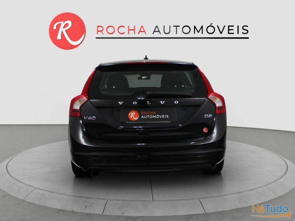 Volvo V60 1.6 D2 Momentum Eco Volvo V60 1.6 D2 Momentum Eco
