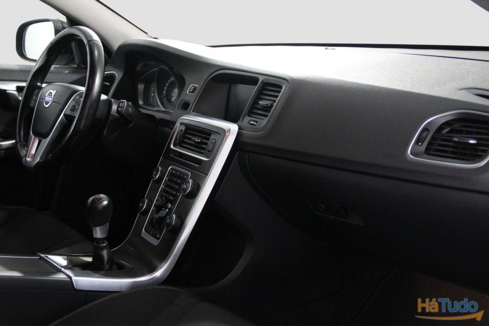 Volvo V60 1.6 D2 Momentum Eco Volvo V60 1.6 D2 Momentum Eco