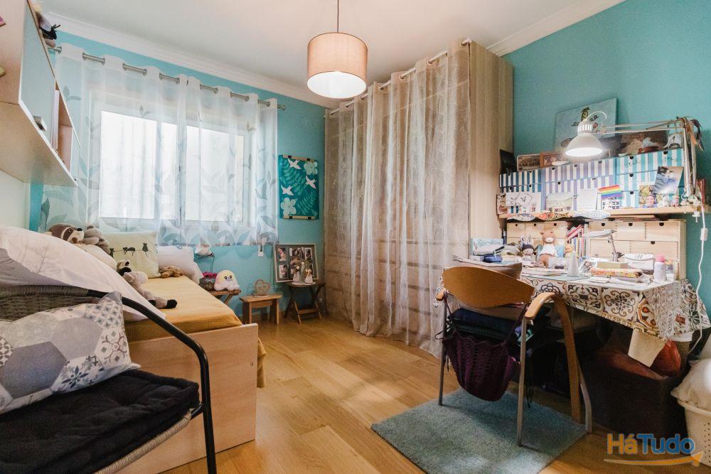 Apartamento T3 em Buarcos - com garagem ,vista Mar, Piscina e a 2 Minutos da Praia Apartamento T3 em Buarcos - com garagem ,vista Mar, Piscina e a 2 Minutos da Praia