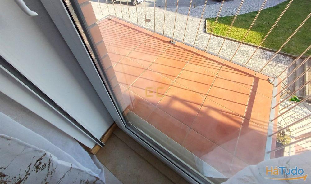 Arrenda-se Apartamento T1 mobilado, em Tavarede- Figueira da Foz! Arrenda-se Apartamento T1 mobilado, em Tavarede- Figueira da Foz!