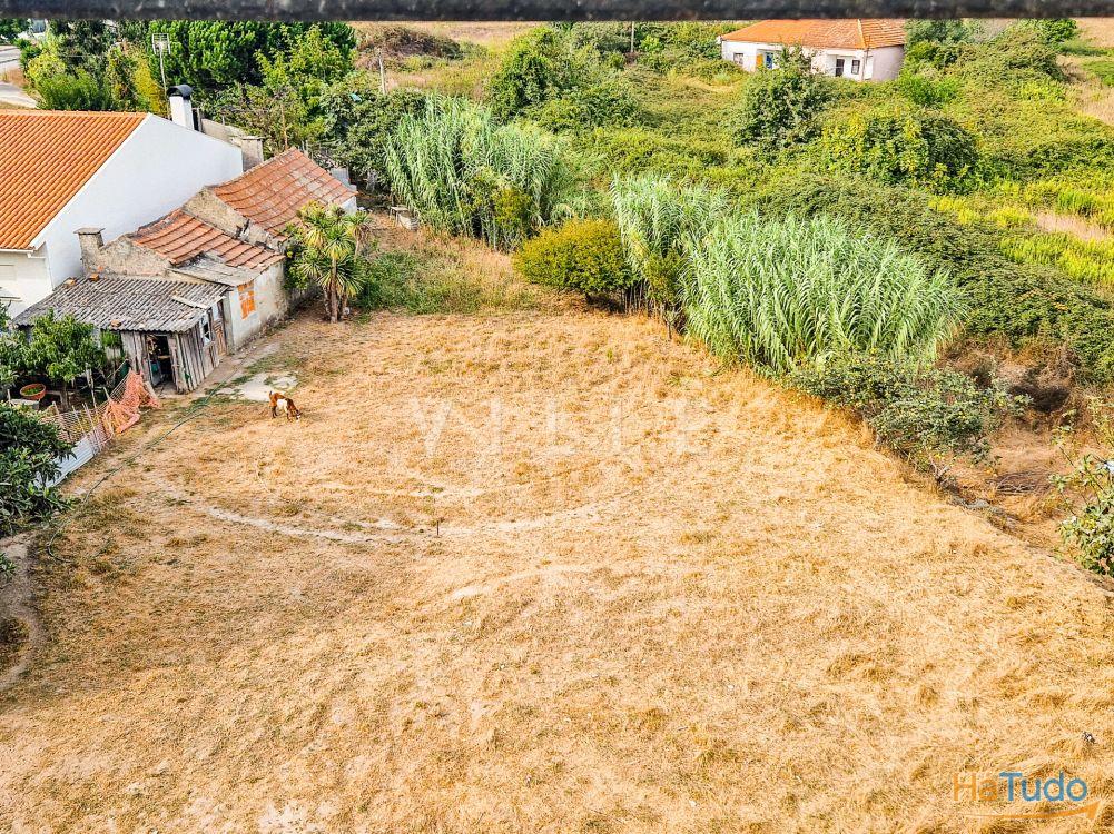 Terreno destinado a construção com PIP Aprovado Terreno destinado a construção com PIP Aprovado