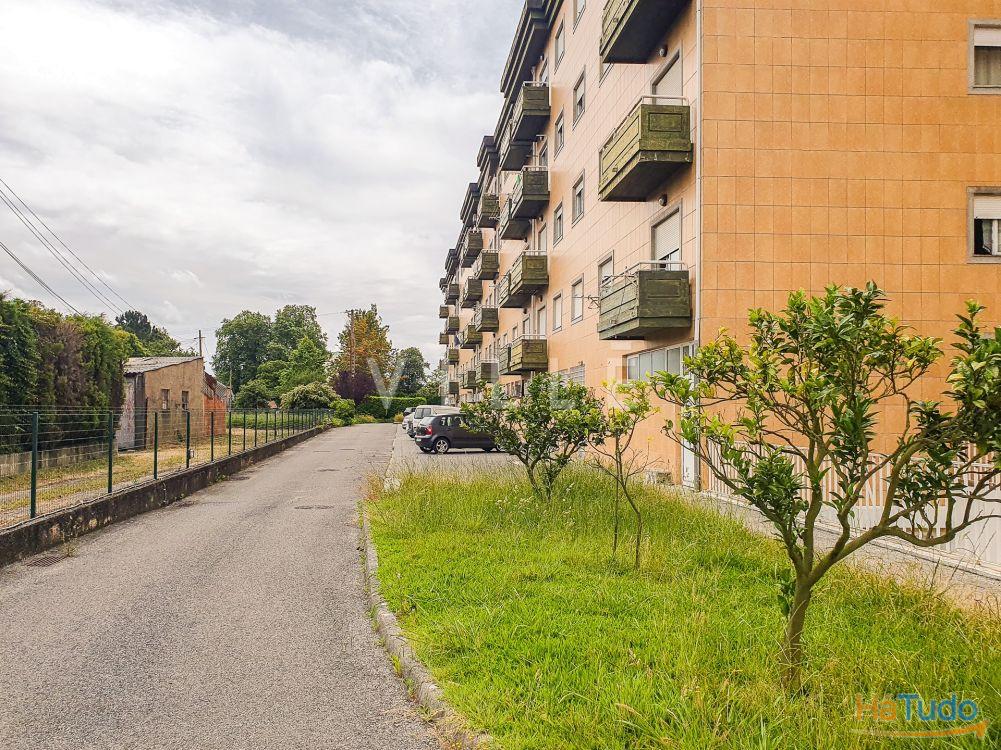 Loja Centro de Águeda com garagem Loja Centro de Águeda com garagem