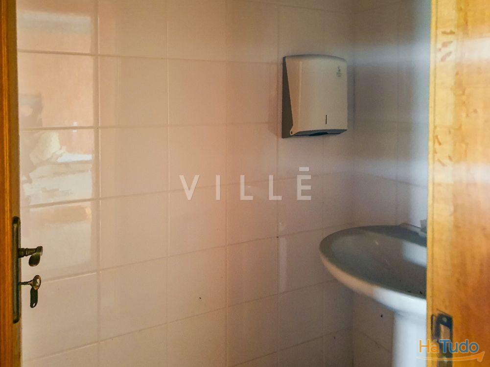 Loja Centro de Águeda com garagem Loja Centro de Águeda com garagem