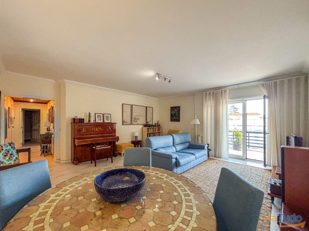 Apartamento T3 Mobilado para arrendar na Praia da Costa Costa Apartamento T3 Mobilado para arrendar na Praia da Costa Costa