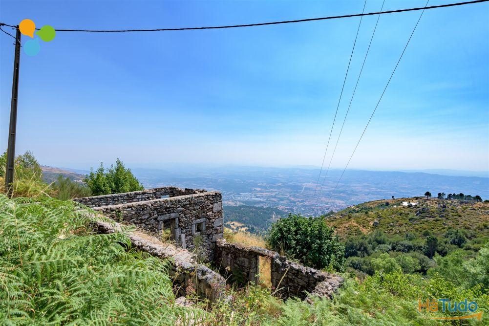 Moradia Devoluta ? Projeto Aprovado na Serra da Estrela Moradia Devoluta ? Projeto Aprovado na Serra da Estrela