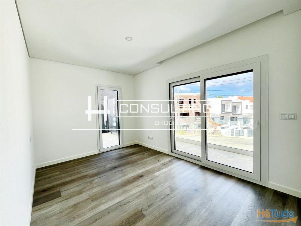 Apartamento T3 Venda em Corroios,Seixal Apartamento T3 Venda em Corroios,Seixal