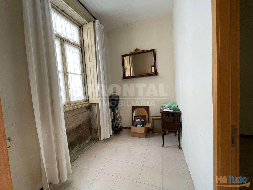 Moradia T3 com Terraço e Logradouro ? Paranhos, Porto Moradia T3 com Terraço e Logradouro ? Paranhos, Porto